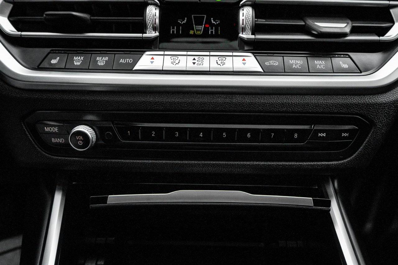 2022 BMW 3 Series 330e xDrive Photo