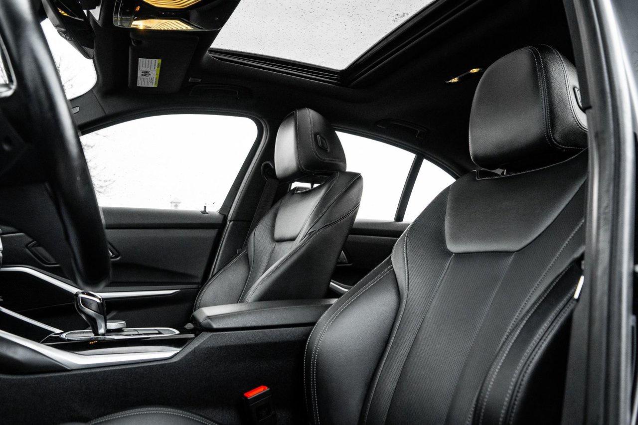 2022 BMW 3 Series 330e xDrive Photo