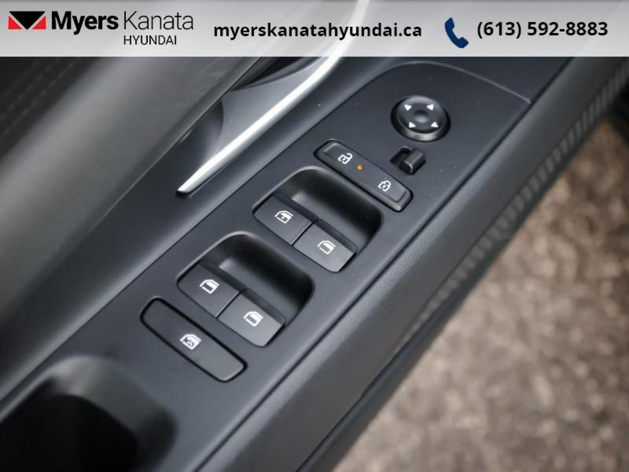 2025 Hyundai Elantra Essential   - Heated Seats Photo