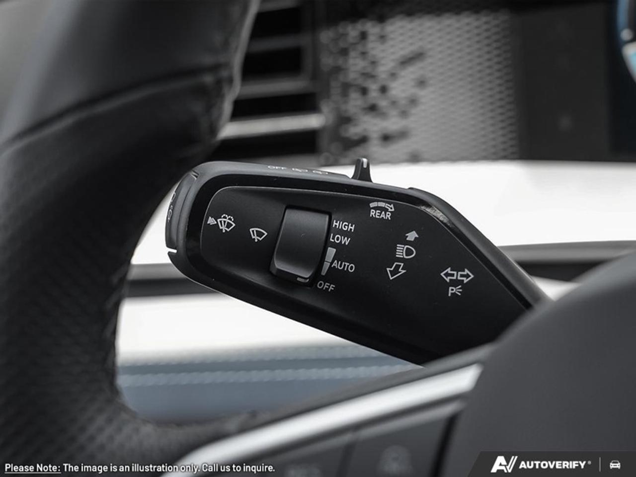 2026 Volkswagen Tiguan Comfortline R-Line Black Edition Photo