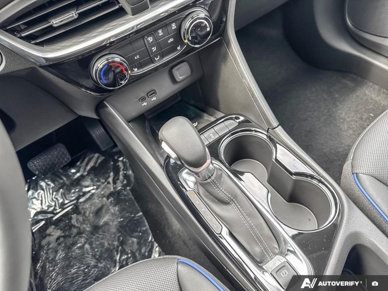 2026 Buick Encore GX Sport Touring Photo