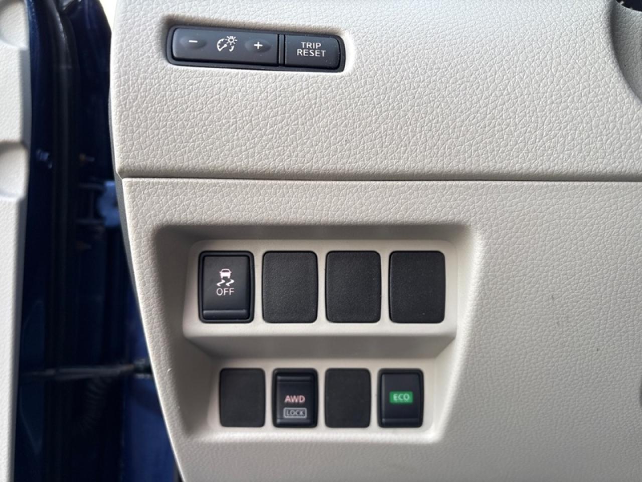 2017 Nissan Qashqai S  - Bluetooth -  Heated Seats Photo