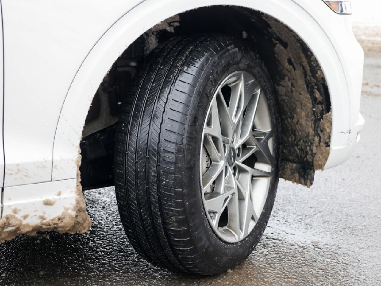 2025 Genesis GV70 2.5T Advanced  - Leather Seats - $365 B/W Photo