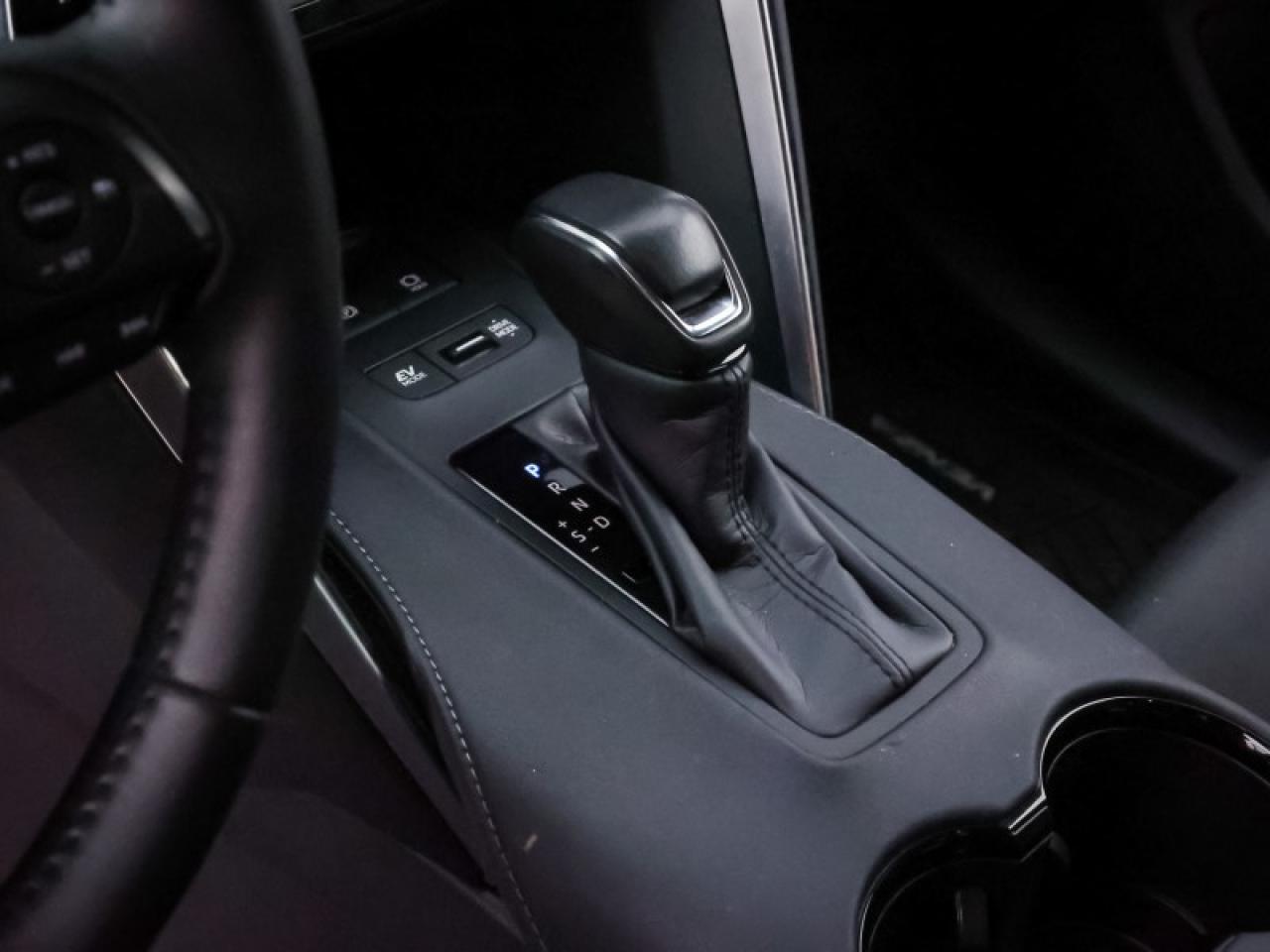 2024 Toyota Venza LE  - $292 B/W Photo