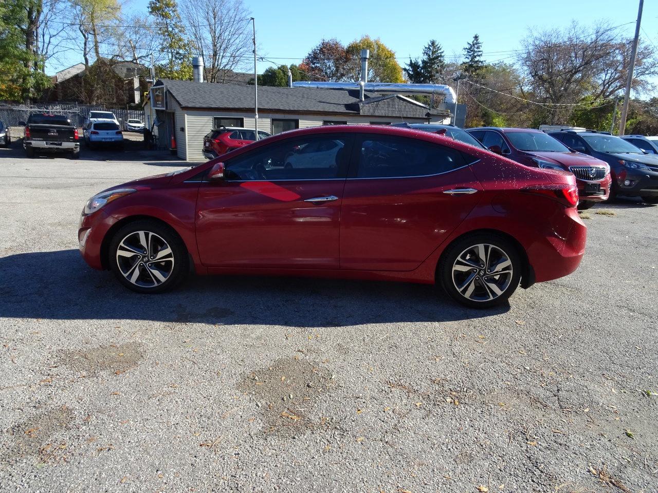 2014 Hyundai Elantra Limited w/Navi