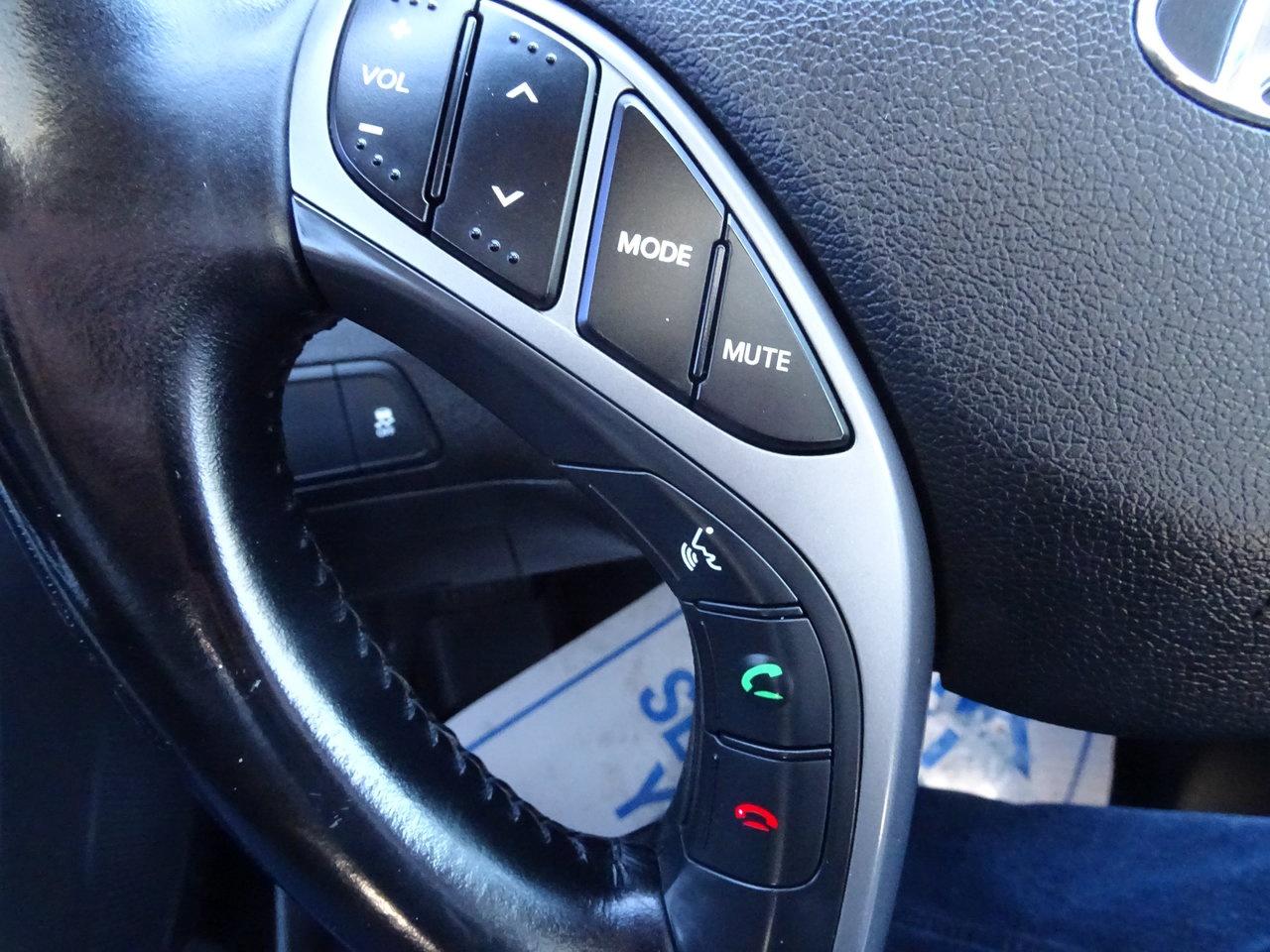 2014 Hyundai Elantra Limited w/Navi - Photo #18