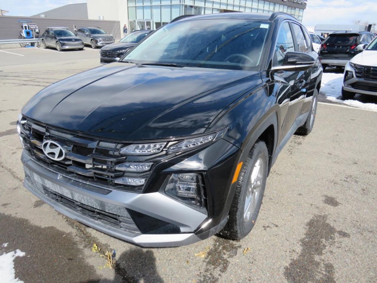 Small SUV 4WD, Preferred AWD, 8-Speed Automatic w/OD, Regular Gasoline I-4 2.5 L/152