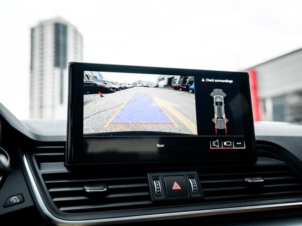 2022 Audi Q5 Progressiv Panoroof Heated Seats & Wheel Backup Cam Navi Photo