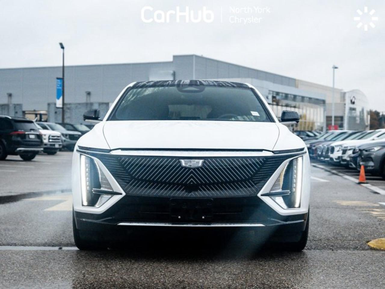 2024 Cadillac LYRIQ Tech Panoroof Heated Seats Navi Apple CarPlay Android Auto Photo