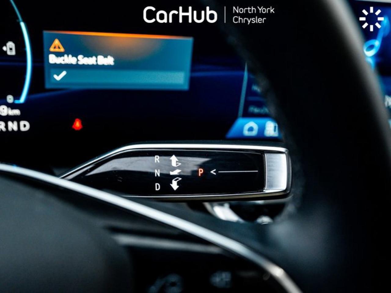 2024 Cadillac LYRIQ Tech Panoroof Heated Seats Navi Apple CarPlay Android Auto Photo