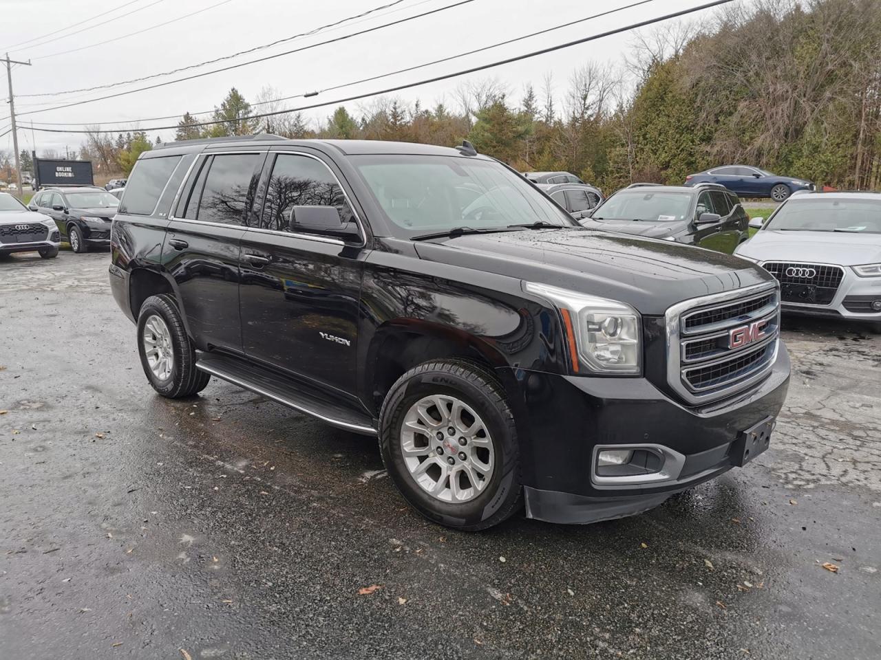 2016 GMC Yukon SLE - Photo #3