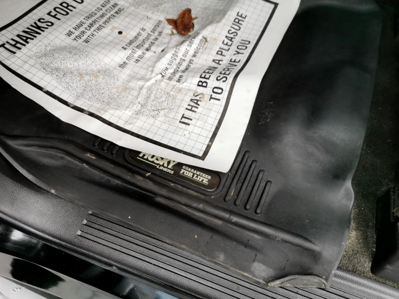 2016 GMC Yukon SLE - Photo #15