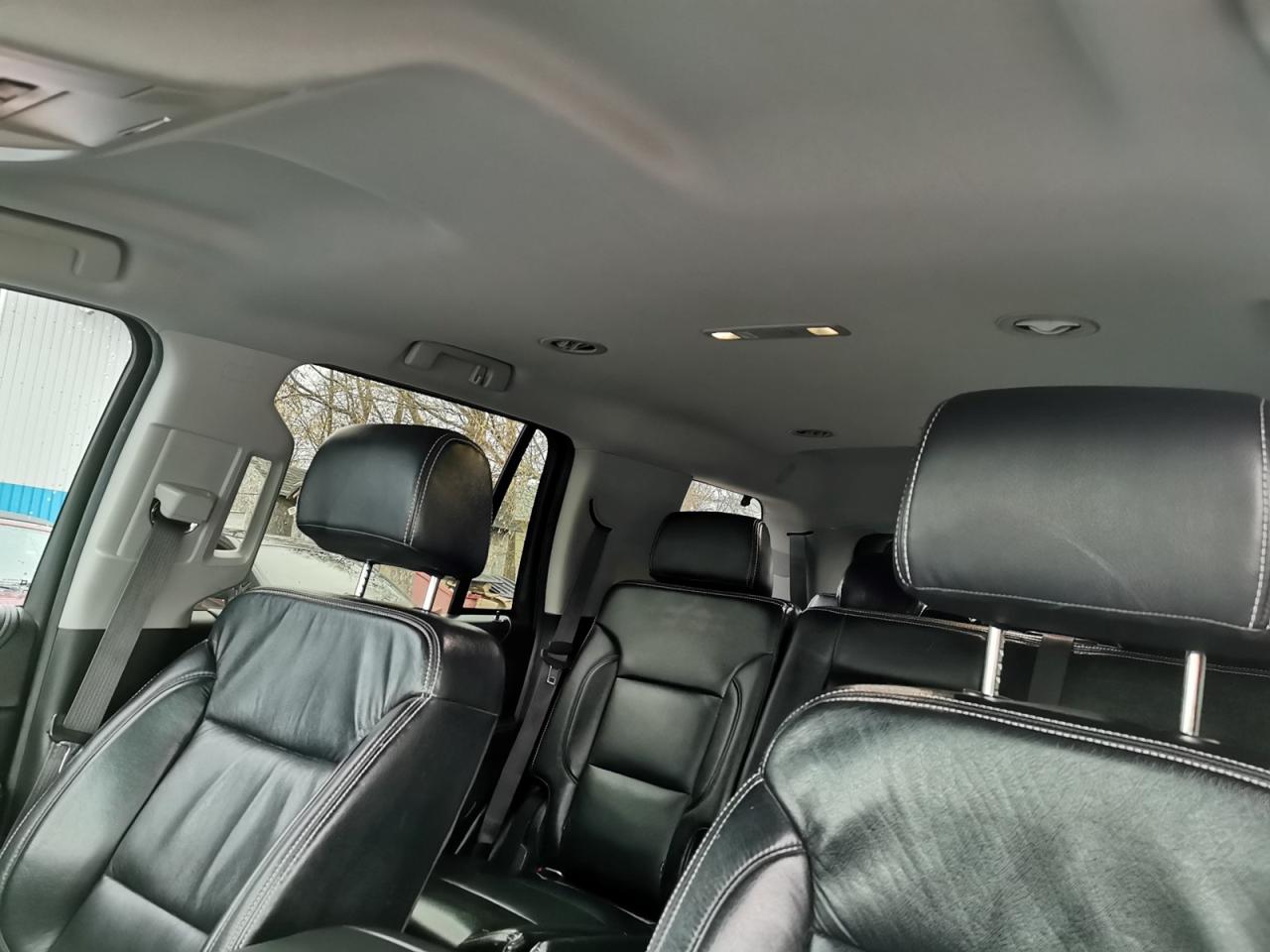 2016 GMC Yukon SLE - Photo #17