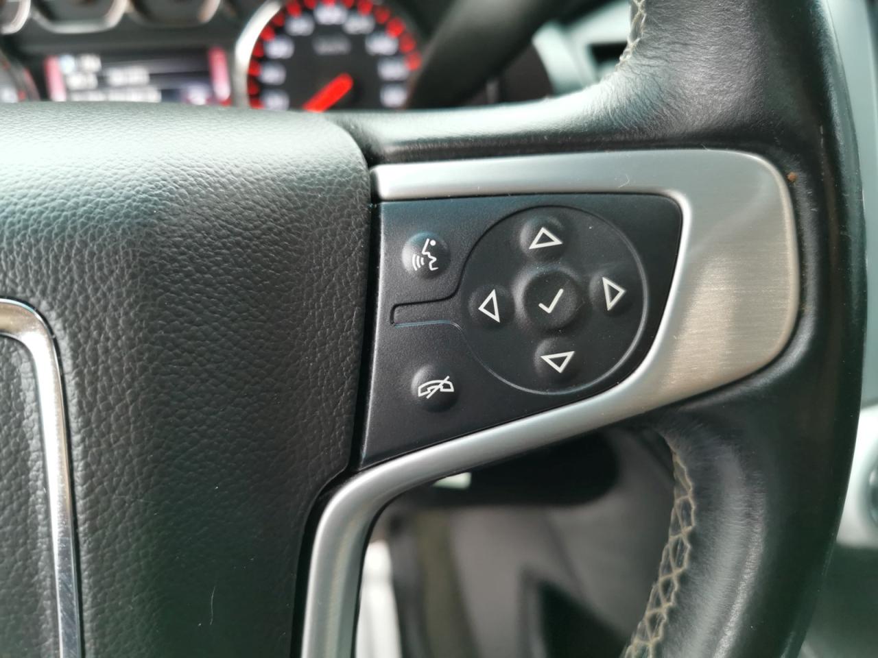 2016 GMC Yukon SLE - Photo #21