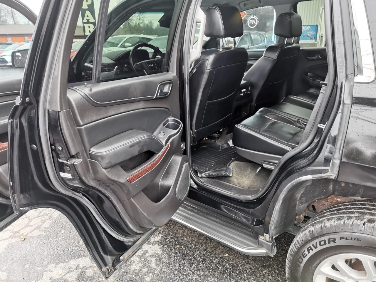 2016 GMC Yukon SLE - Photo #25