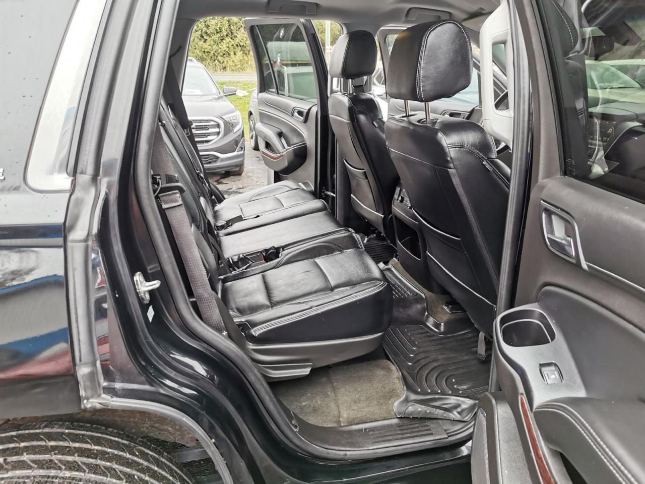 2016 GMC Yukon SLE - Photo #34