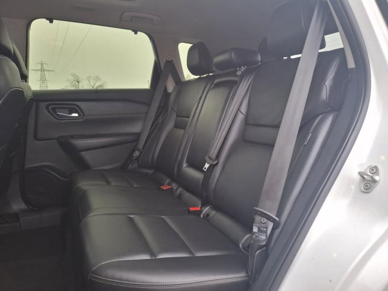 2024 Nissan Rogue SL AWD | Leather | Pano Roof | 360 Camera | Adaptive Cruise | Heated Wheel + Seats | and More ! Photo