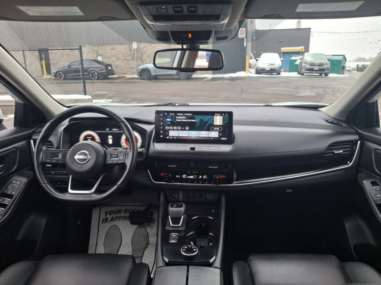 2024 Nissan Rogue SL AWD | Leather | Pano Roof | 360 Camera | Adaptive Cruise | Heated Wheel + Seats | and More ! Photo