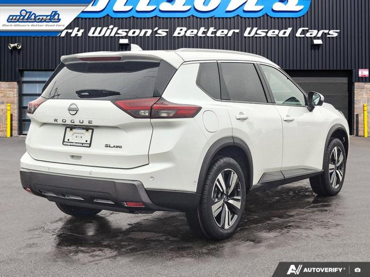 2024 Nissan Rogue SL AWD | Leather | Pano Roof | 360 Camera | Adaptive Cruise | Heated Wheel + Seats | and More ! Photo