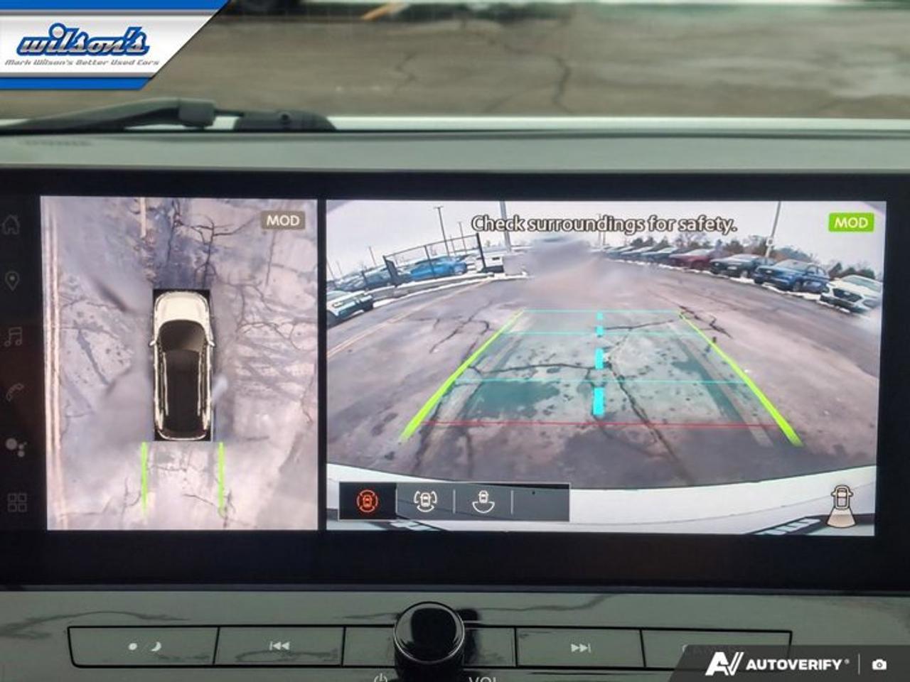 2024 Nissan Rogue SL AWD | Leather | Pano Roof | 360 Camera | Adaptive Cruise | Heated Wheel + Seats | and More ! Photo