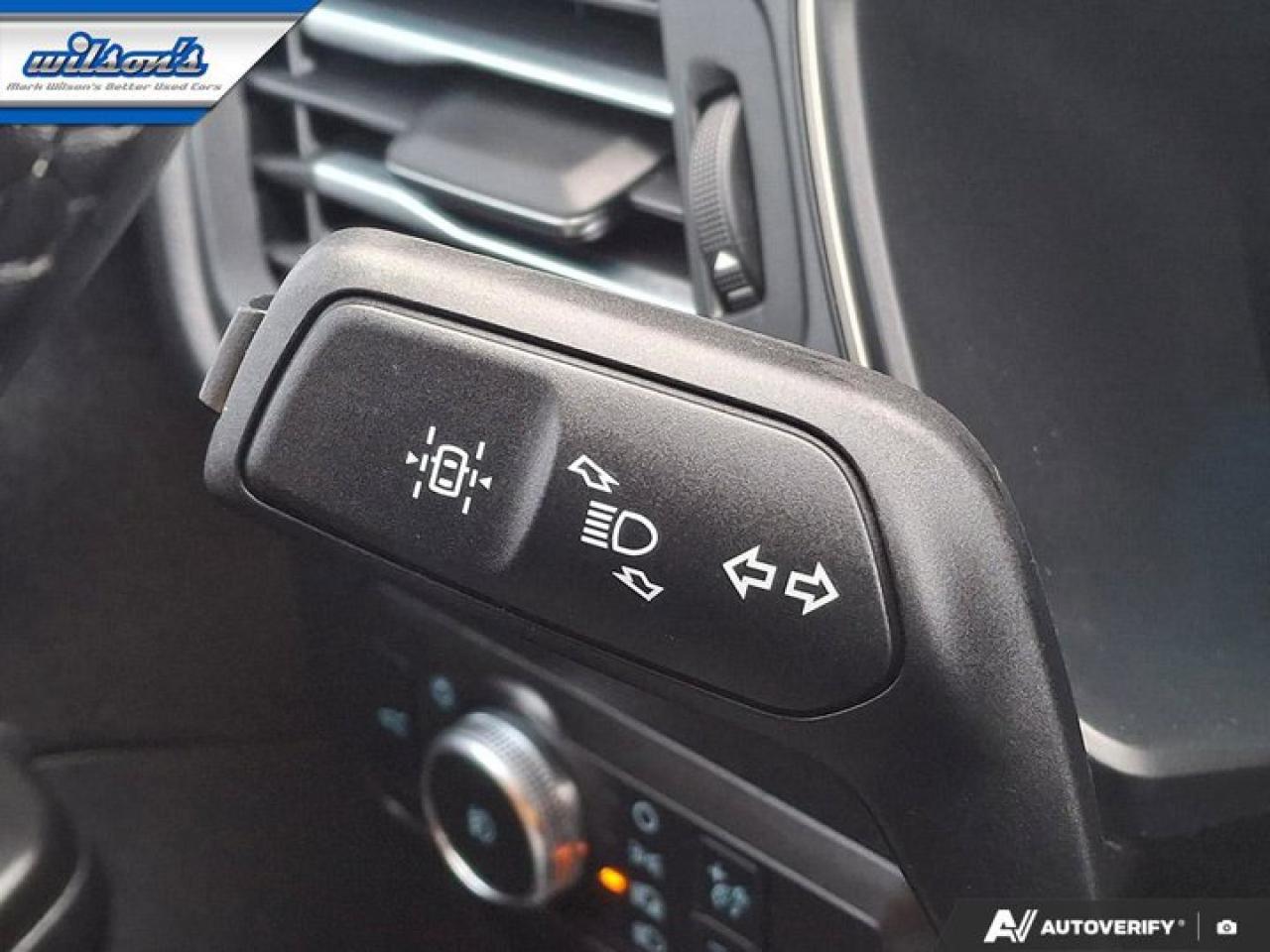 2022 Ford Escape SEL AWD | Leather | Heated Wheel + Seats | Power Seat | CarPlay + Android | Power Liftgate and More! Photo