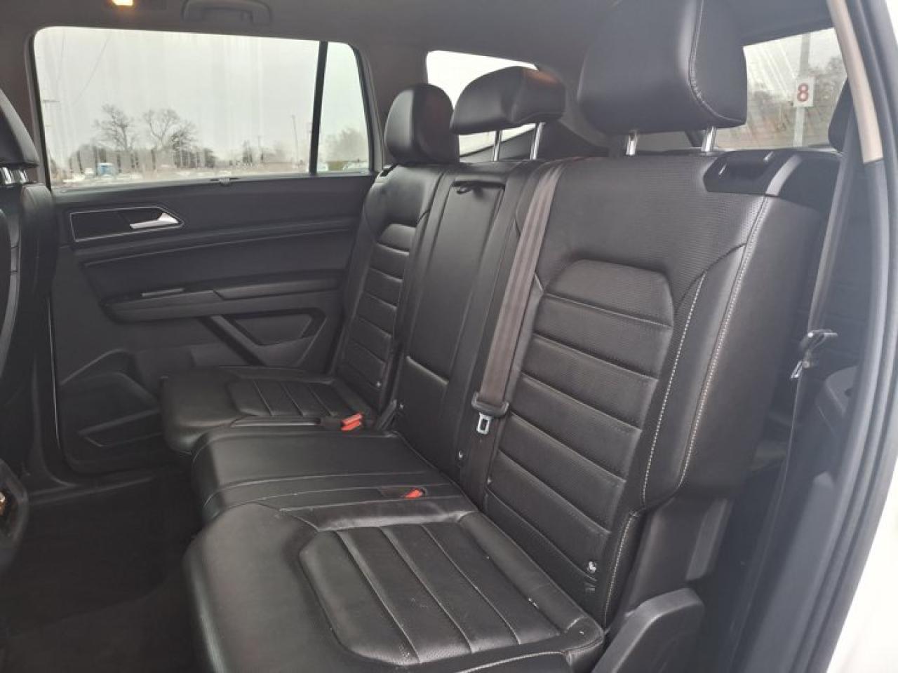 2019 Volkswagen Atlas Highline 4Motion | Leather | Sunroof | Pano Roof | Adaptive Cruise | Heated & Cooled Seats and More! Photo