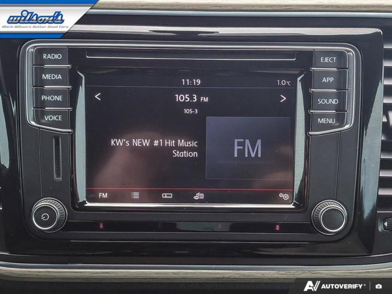 2018 Volkswagen Beetle Coast | Sunroof | Fender Audio | CarPlay + Android | Rear Camera | and More ! Photo