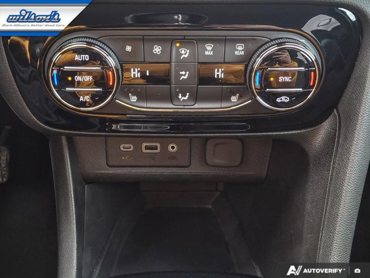 2023 Buick Encore GX Essence AWD | Leather | Heated Wheel + Seats | CarPlay + Android | Rear Camera | Power Seat & More ! Photo