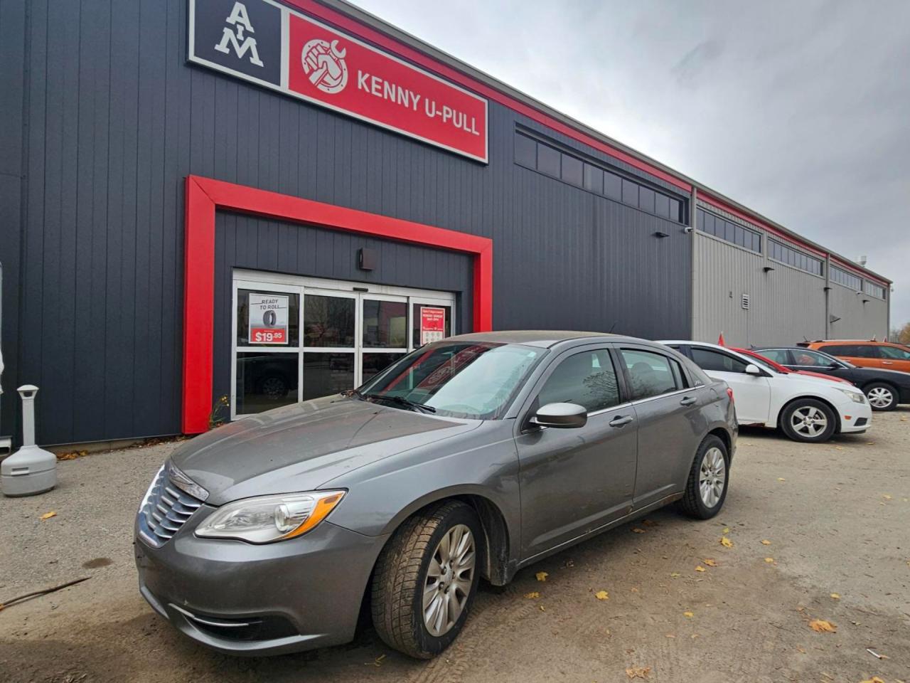 Used 2013 Chrysler 200 LX for sale in London, ON