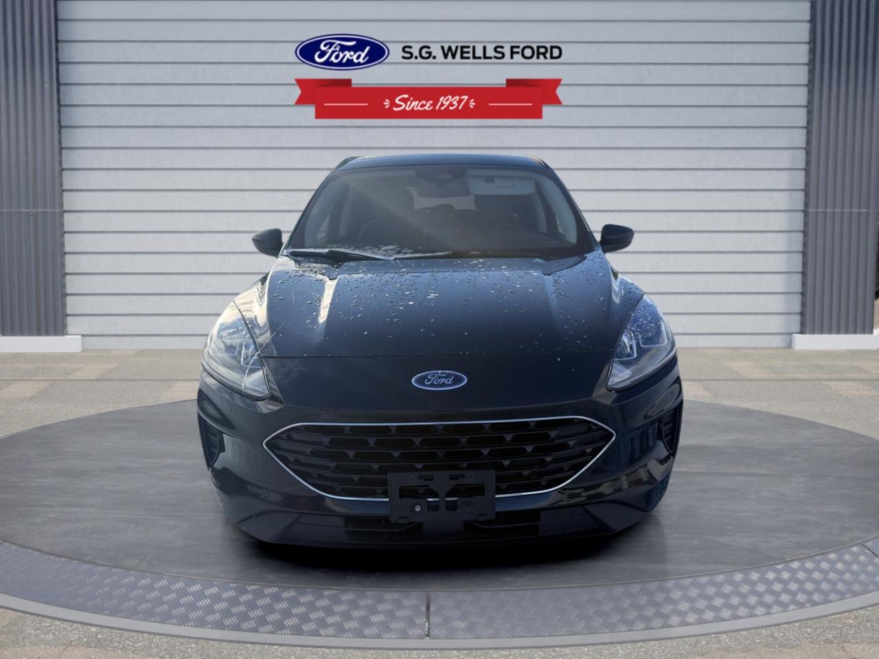 2021 Ford Escape SE Photo