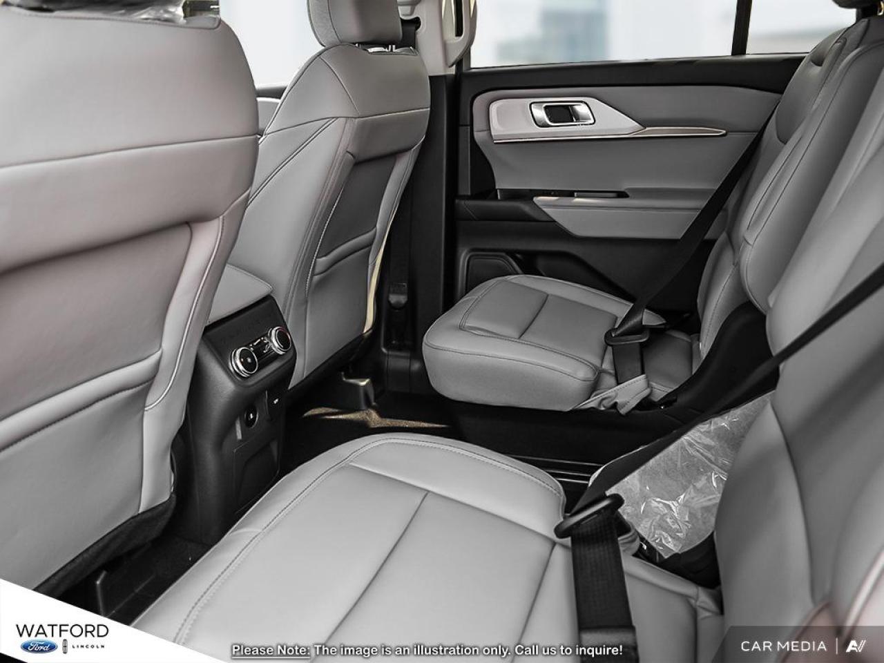 2026 Ford Explorer Active Photo