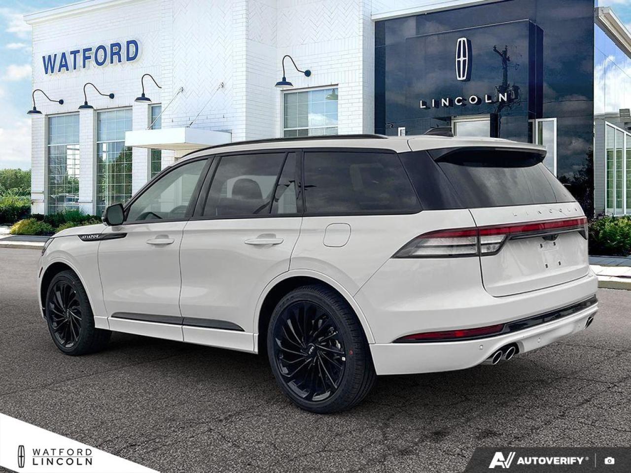 2026 Lincoln Aviator Reserve Photo3