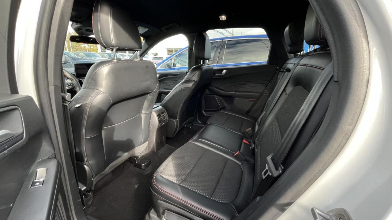 2023 Ford Escape ST-Line Photo