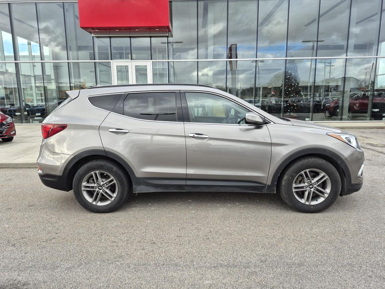 2018 Hyundai Santa Fe Sport Luxury AWD LEATHER - PANARAMIC MOONROOF - NAV Photo3