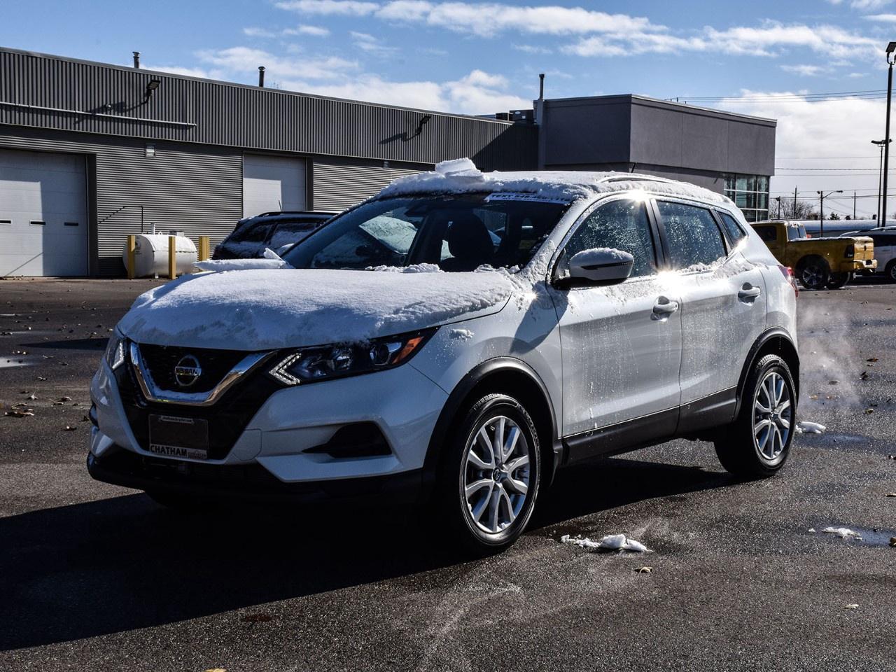 2023 Nissan Qashqai AWD SV CVT Photo0