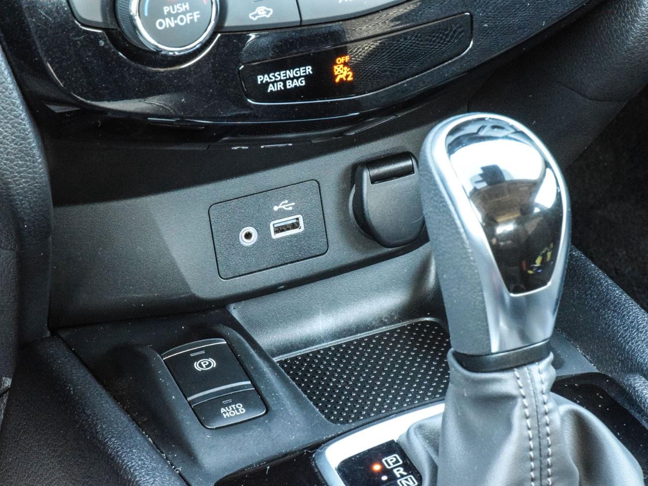 2023 Nissan Qashqai AWD SV CVT Photo