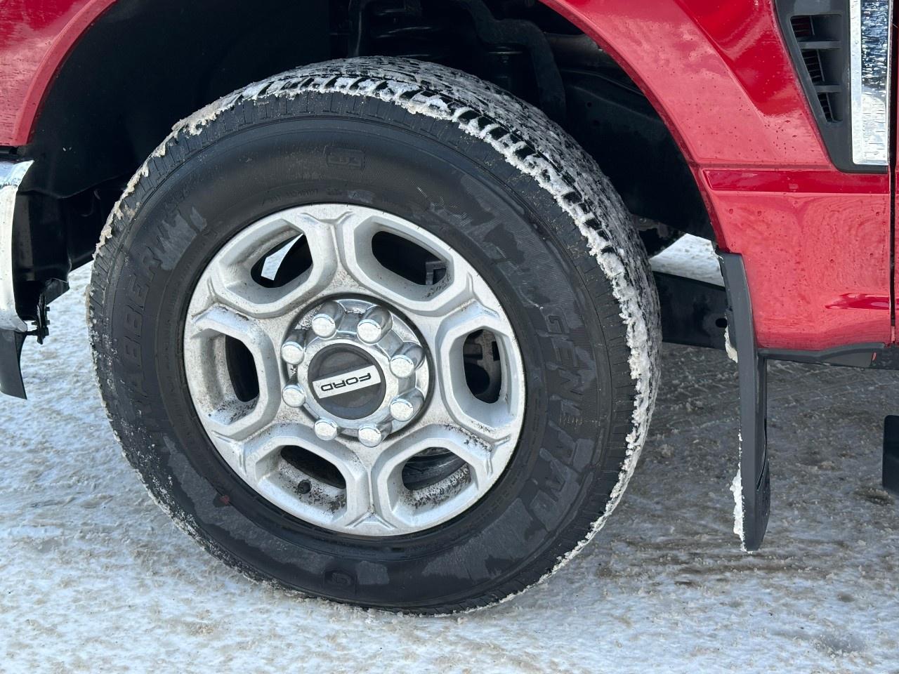 2026 Ford F-350 Super Duty SRW XLT 2WD Crew Cab 8' Box Photo