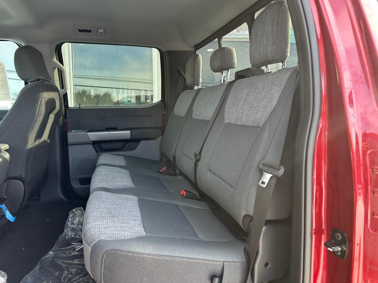 2026 Ford F-350 Super Duty SRW XLT 2WD Crew Cab 8' Box Photo