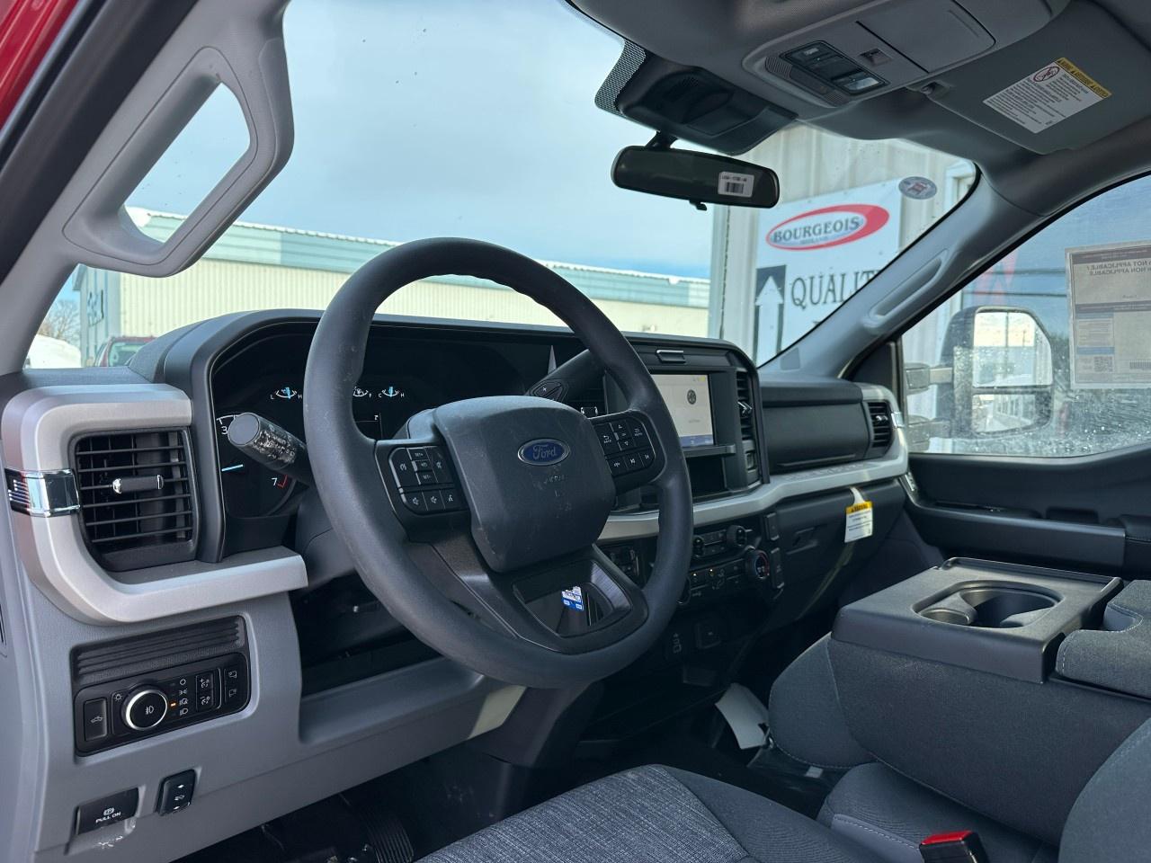 2026 Ford F-350 Super Duty SRW XLT 2WD Crew Cab 8' Box Photo