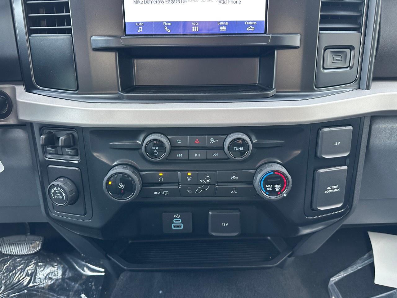 2026 Ford F-350 Super Duty SRW XLT 2WD Crew Cab 8' Box Photo