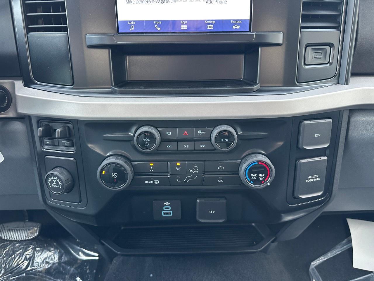 2026 Ford F-350 Super Duty SRW XLT 2WD Crew Cab 8' Box Photo