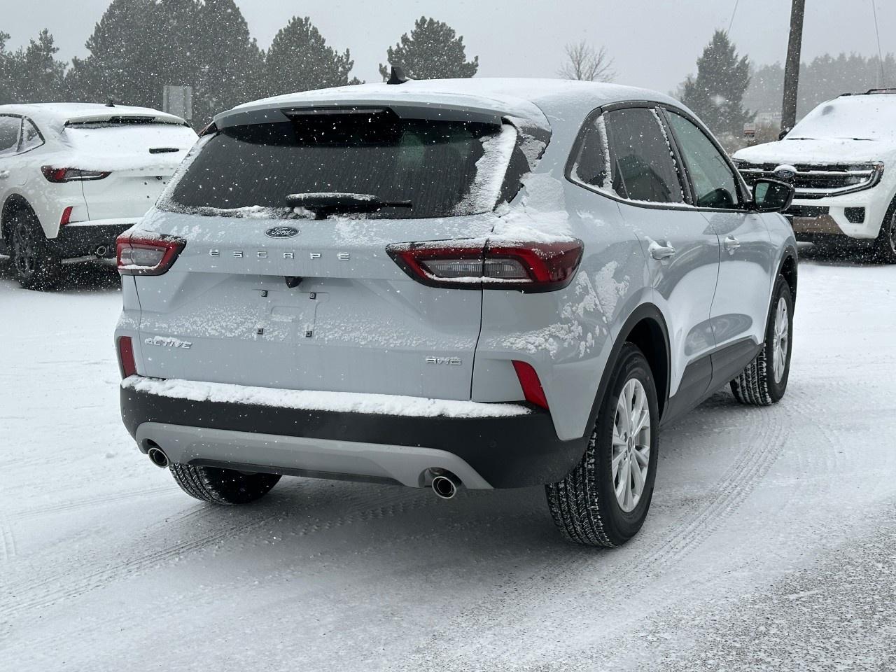 2025 Ford Escape Active AWD Photo