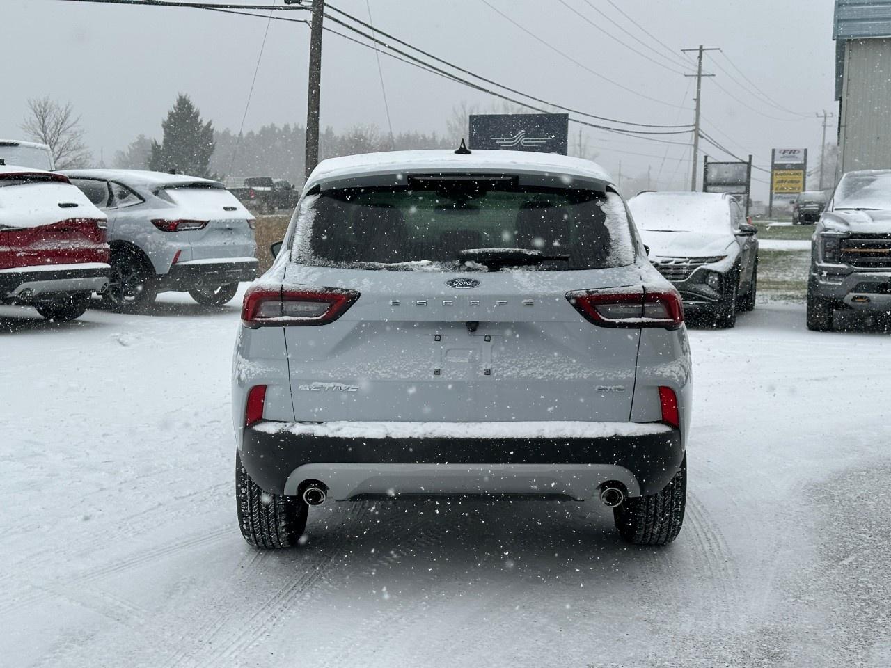 2025 Ford Escape Active AWD Photo