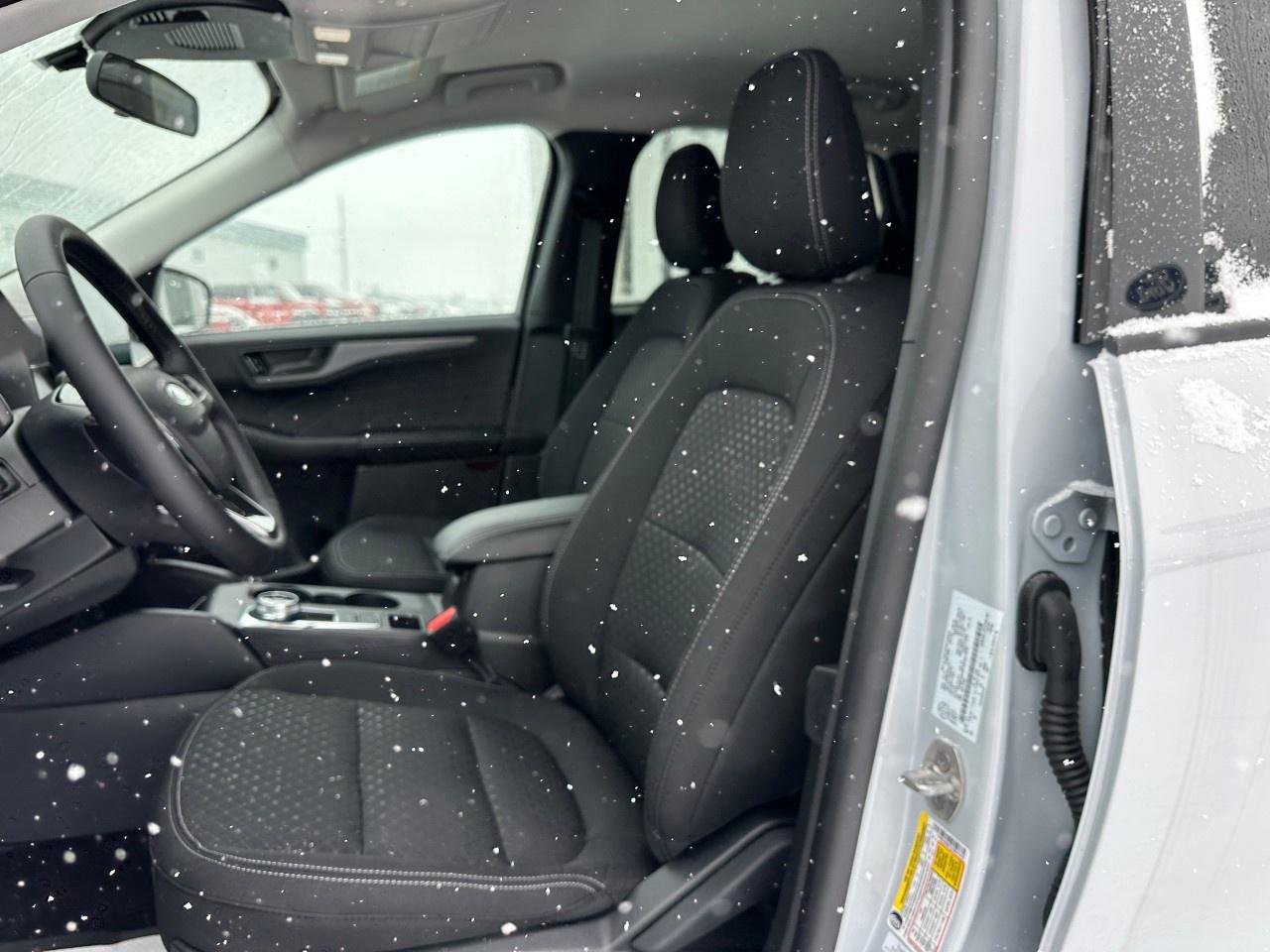 2025 Ford Escape Active AWD Photo