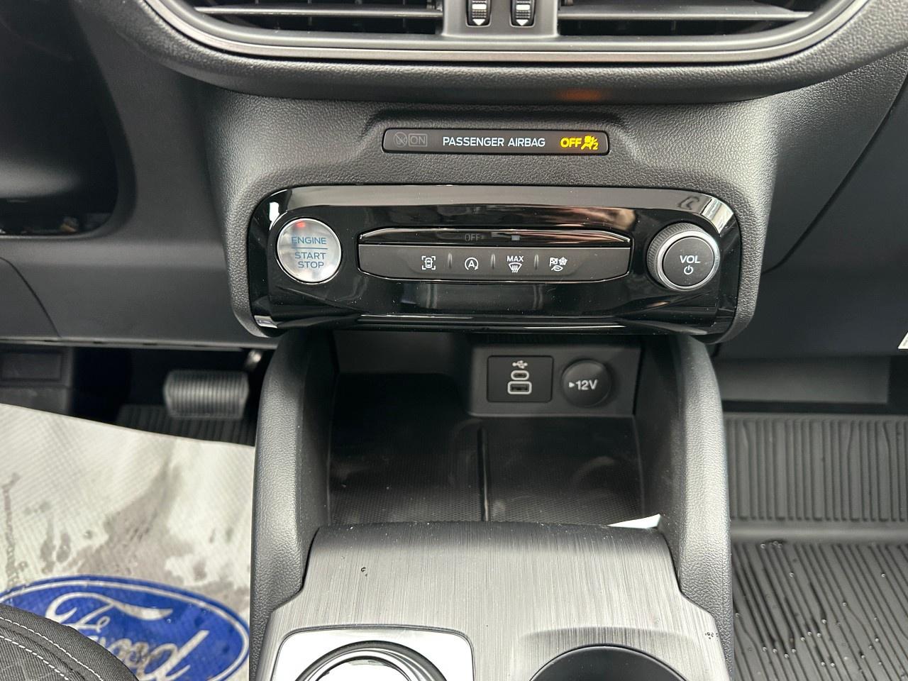 2025 Ford Escape Active AWD Photo