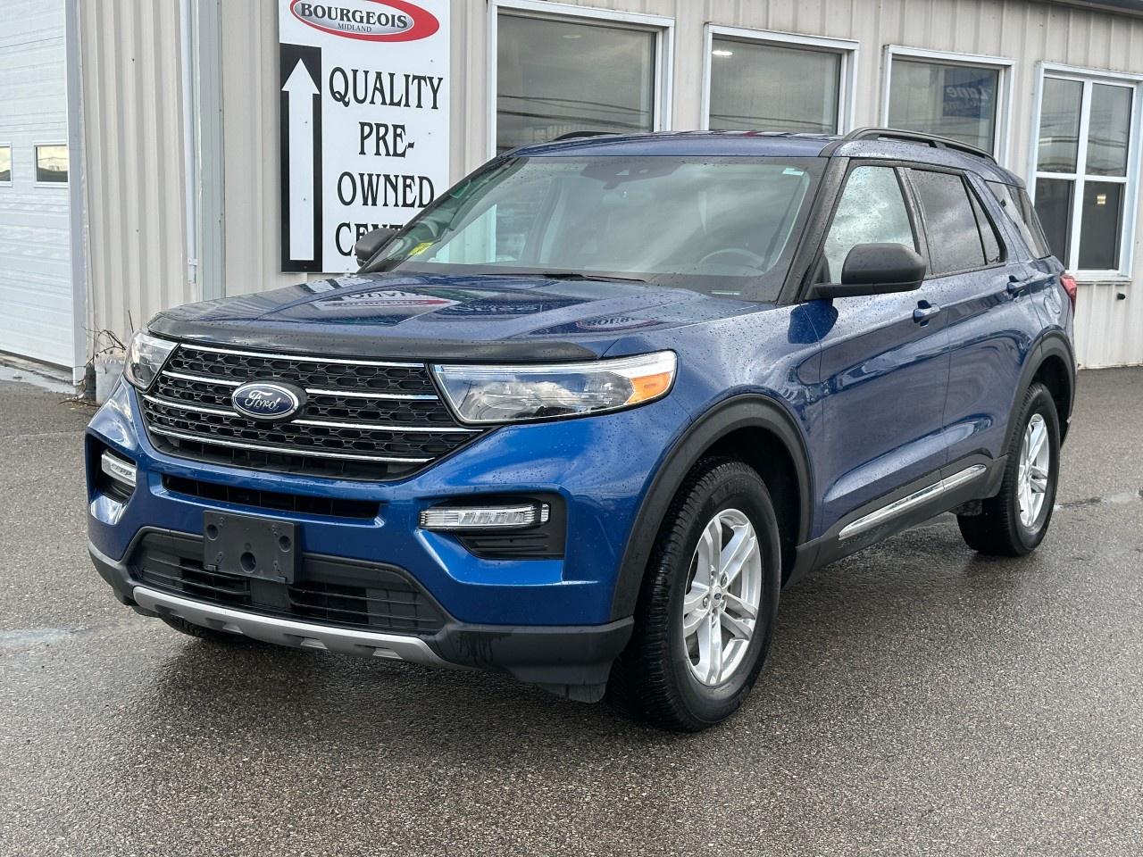 2023 Ford Explorer XLT 4WD Photo