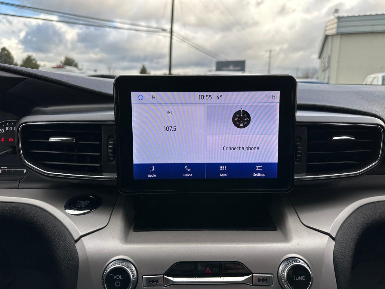 2023 Ford Explorer XLT 4WD Photo