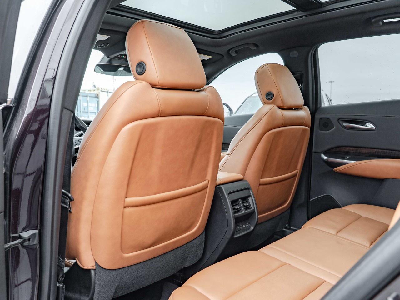 2020 Cadillac XT4 AWD 4dr Premium Luxury Photo