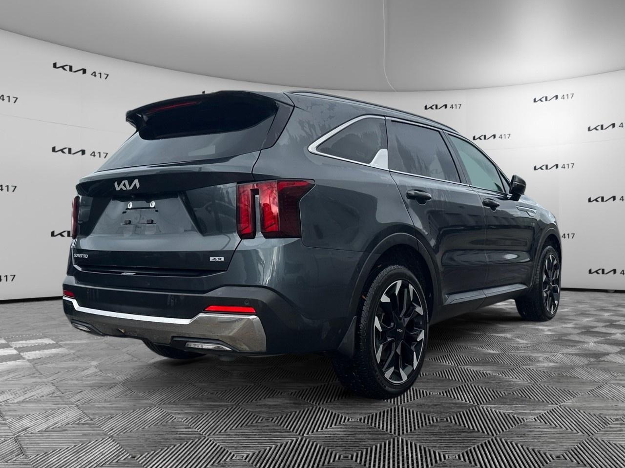 2024 Kia Sorento EX AWD Photo4