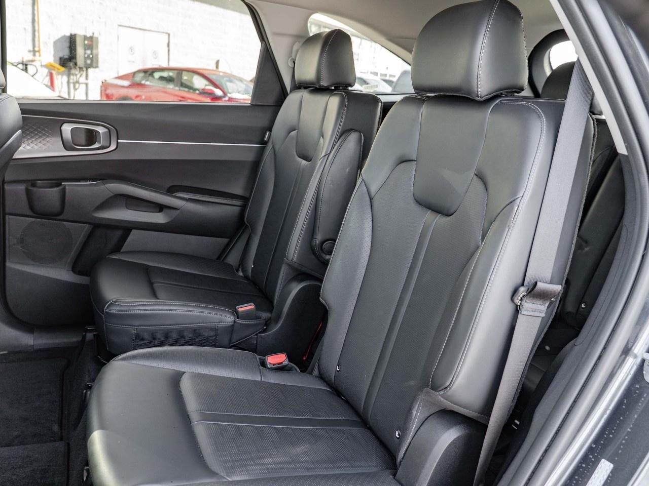 2024 Kia Sorento EX AWD Photo